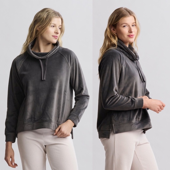 BAREFOOT DREAMS | Cozy LuxeChic® Funnel Neck Pullover in Carbon | Size Small - Picture 1 of 9